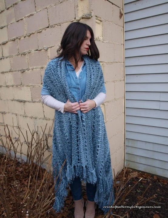 Crochet Scarf Vest Pattern: Women's Fringe Sweater